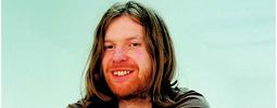 Aphex Twin - zvuky genitálií